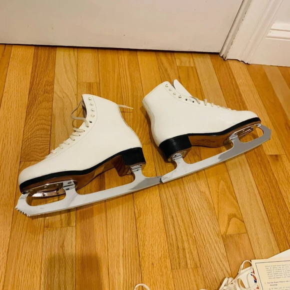 Riedell Womans Figure Skates size 5 Beige /John Wilson Corenation Comet Blade - Picture 10 of 16